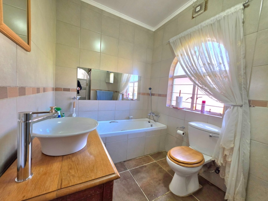 3 Bedroom Property for Sale in La Provance Free State